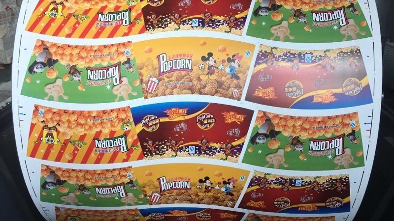 Kağıt bardaklar çantalar ve kutular için seramik anilox rulo altı renkli flexo baskı makinesi