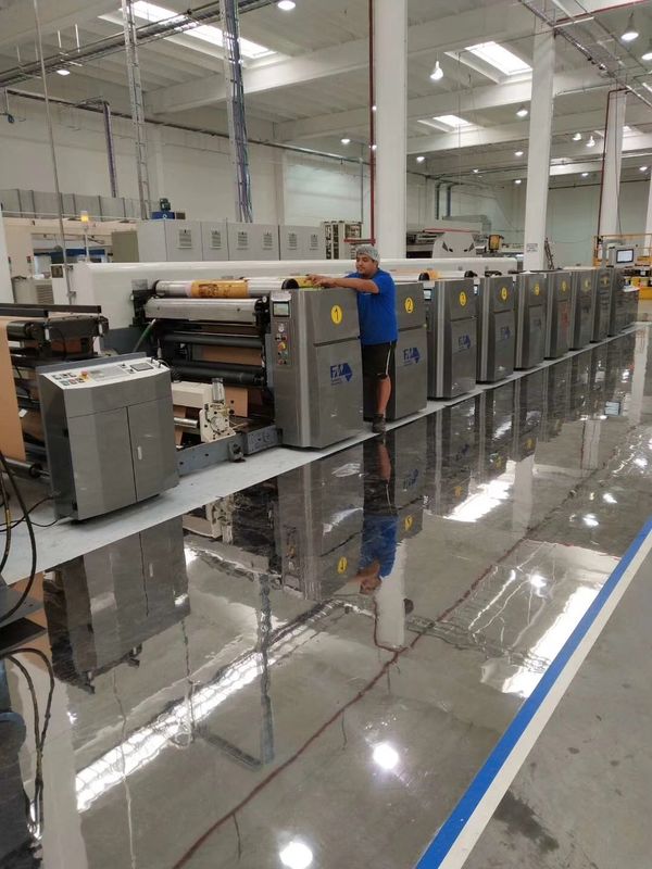 Tek yüzlü kaplama kağıt flexo baskı makinesi Max. Web genişliği 1020/1320/1350mm