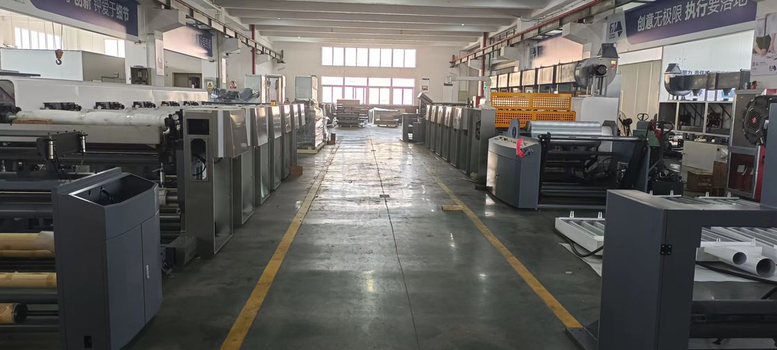 Otomatik Kağıt Rulo Rulo Fleksi Pres Makinesi, anilox ve cycliner ile yapıyı hızla değiştirir