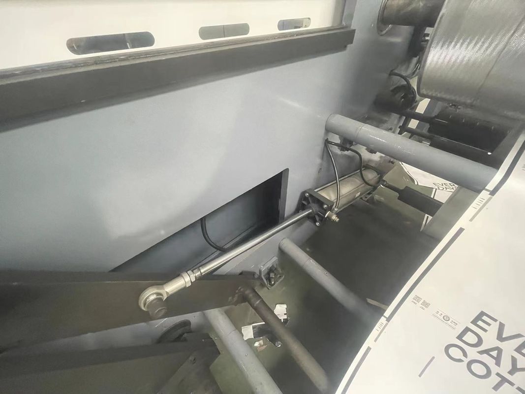 Yüksek Kaliteli Kağıt Kupa Yazdırma Makinesi Tek Geçişli Kurulmalı Yazdırma Makinesi Tek Geçişli Yazı makinesi