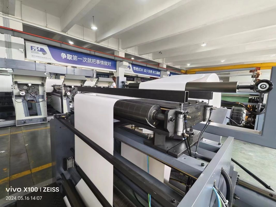 2 Renkli 4 Renkli 6 Renkli Rol Kağıt Flexo Yazdırma Makinesi 300-1200mm Tekrar Uzunluğu