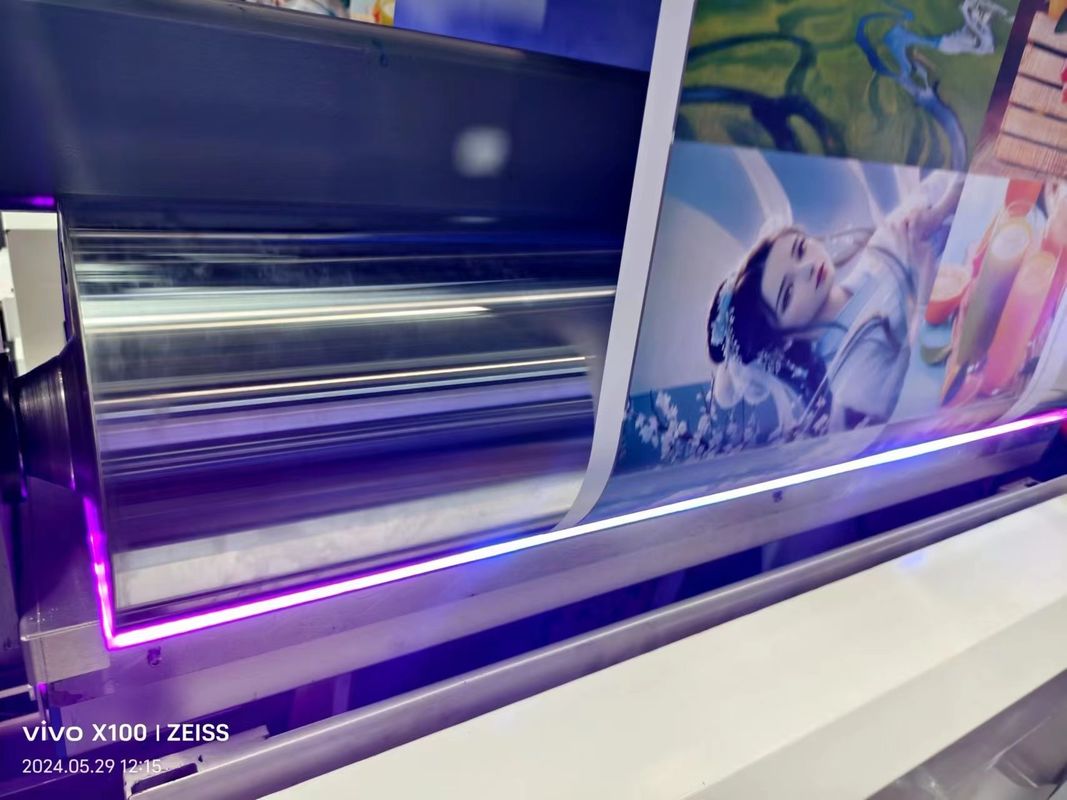 Beyaz karton kağıt için UV mürekkep uyumlu kollu tip flexo baskı makinesi