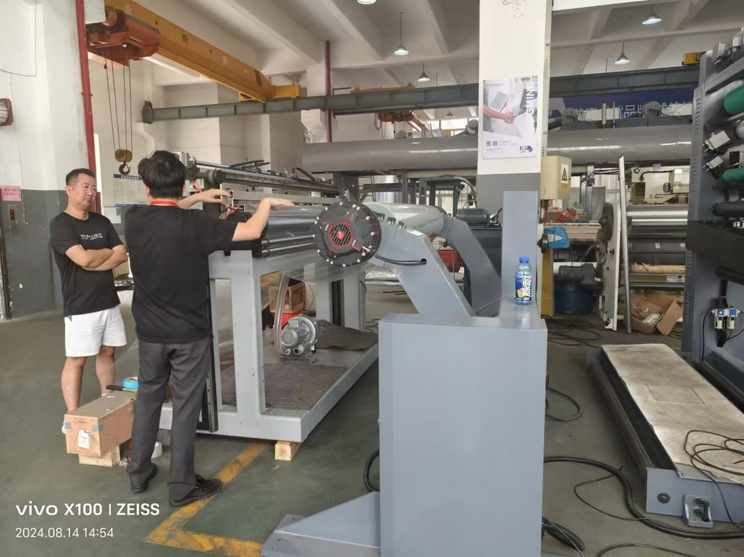 Maksimum Tekrar Baskı Uzunluğu 2500mm baskı plakaları olmadan Tip Flexo Baskı Makinesi
