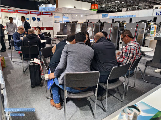 PLC Kontrollü Koltuk Tipi Flexo Baskı Makinesi Max. 1000mm baskı genişliği