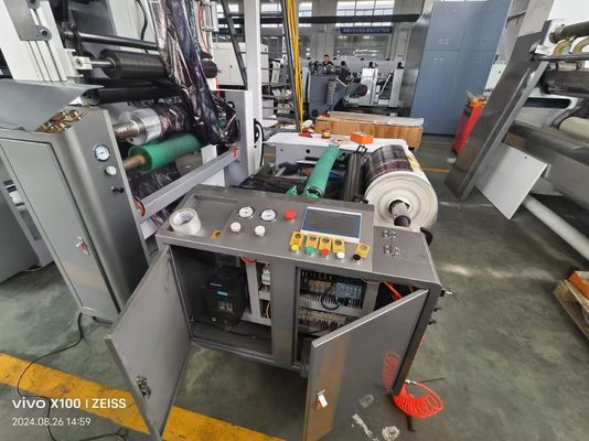 Yeni Durum 1150MM Otomatik Servo Yatay Flexo Baskı Makinesi Gıda Paketleme Kağıt Kartlar Kağıt Torbalar